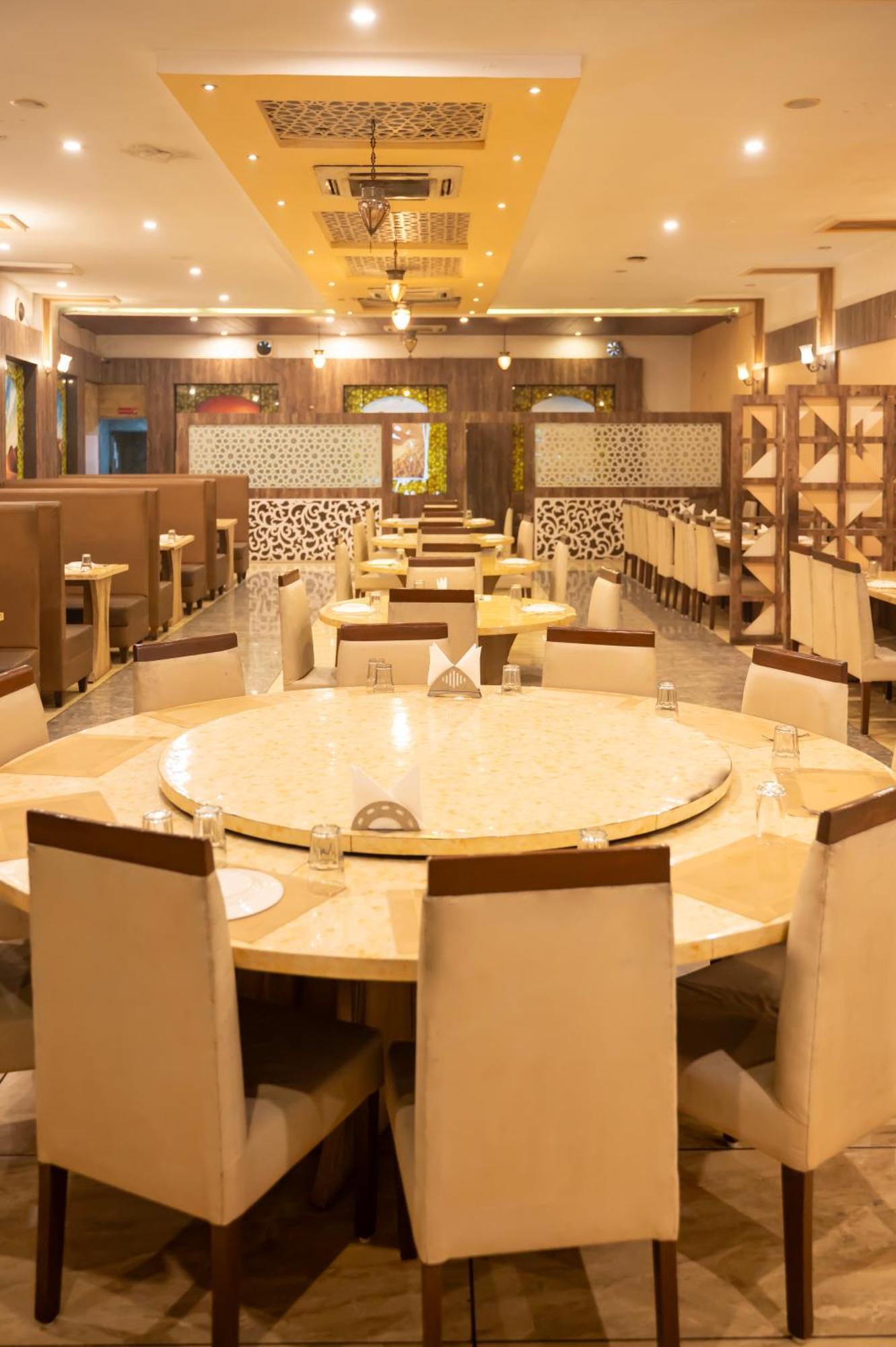 Hotel Manaal Akolia 外观 照片
